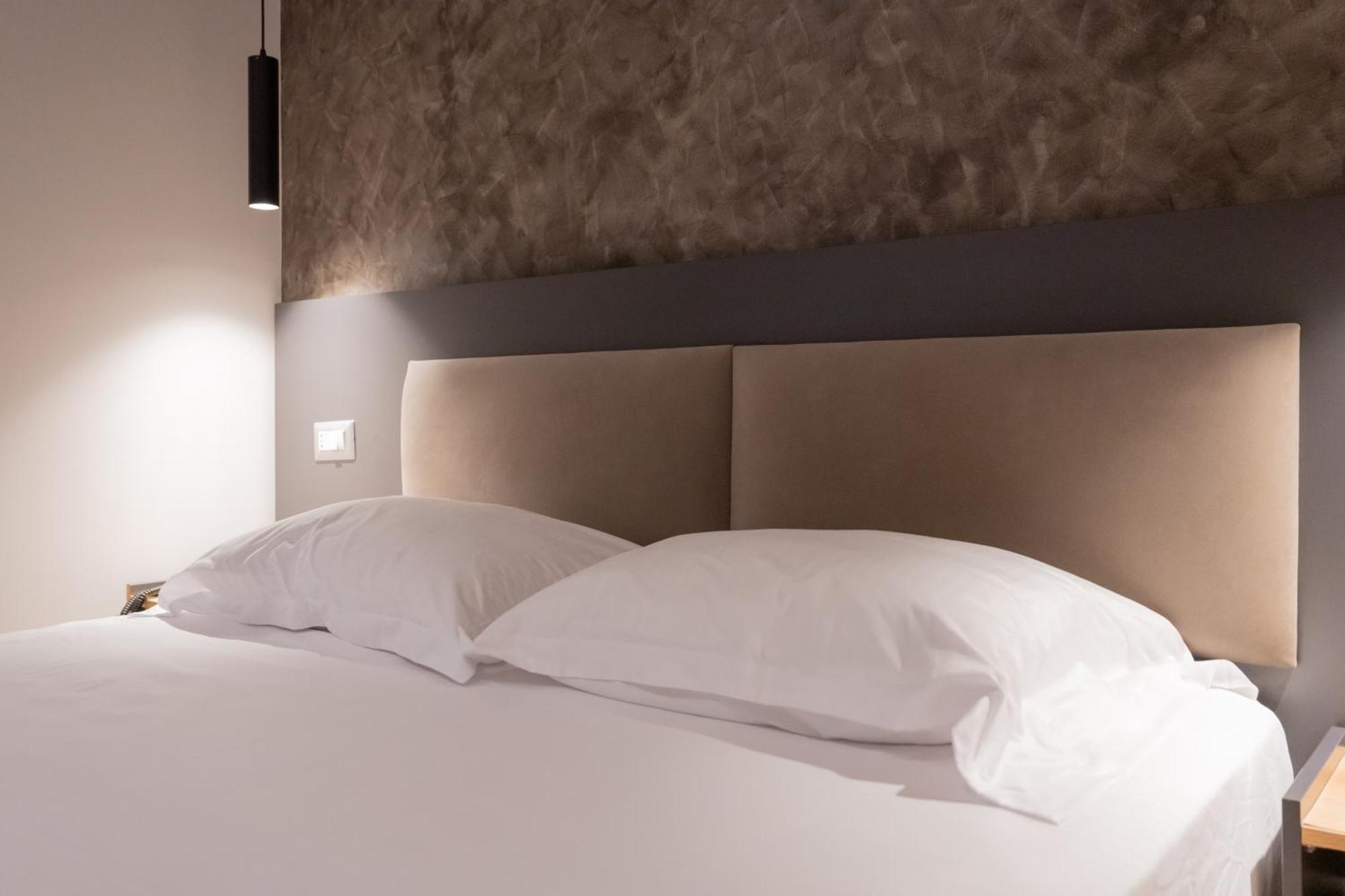 Center Boutique Hotel 地拉那 外观 照片