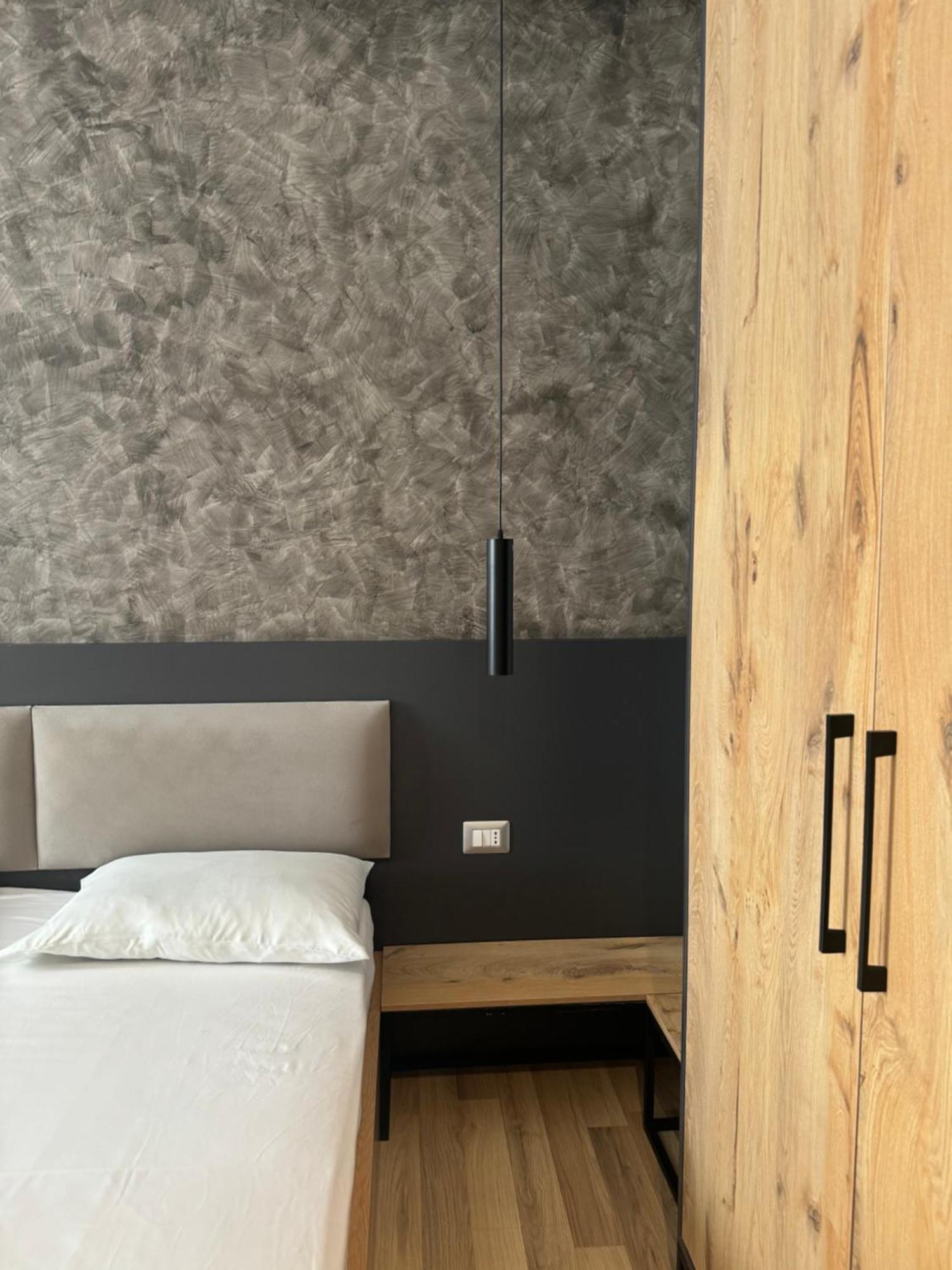 Center Boutique Hotel 地拉那 外观 照片